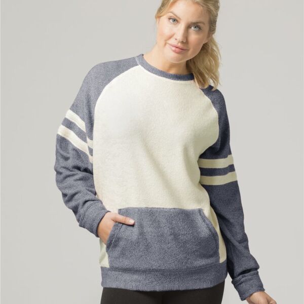 Women's Cozy Contrast Fleece Pullover Thumbnail